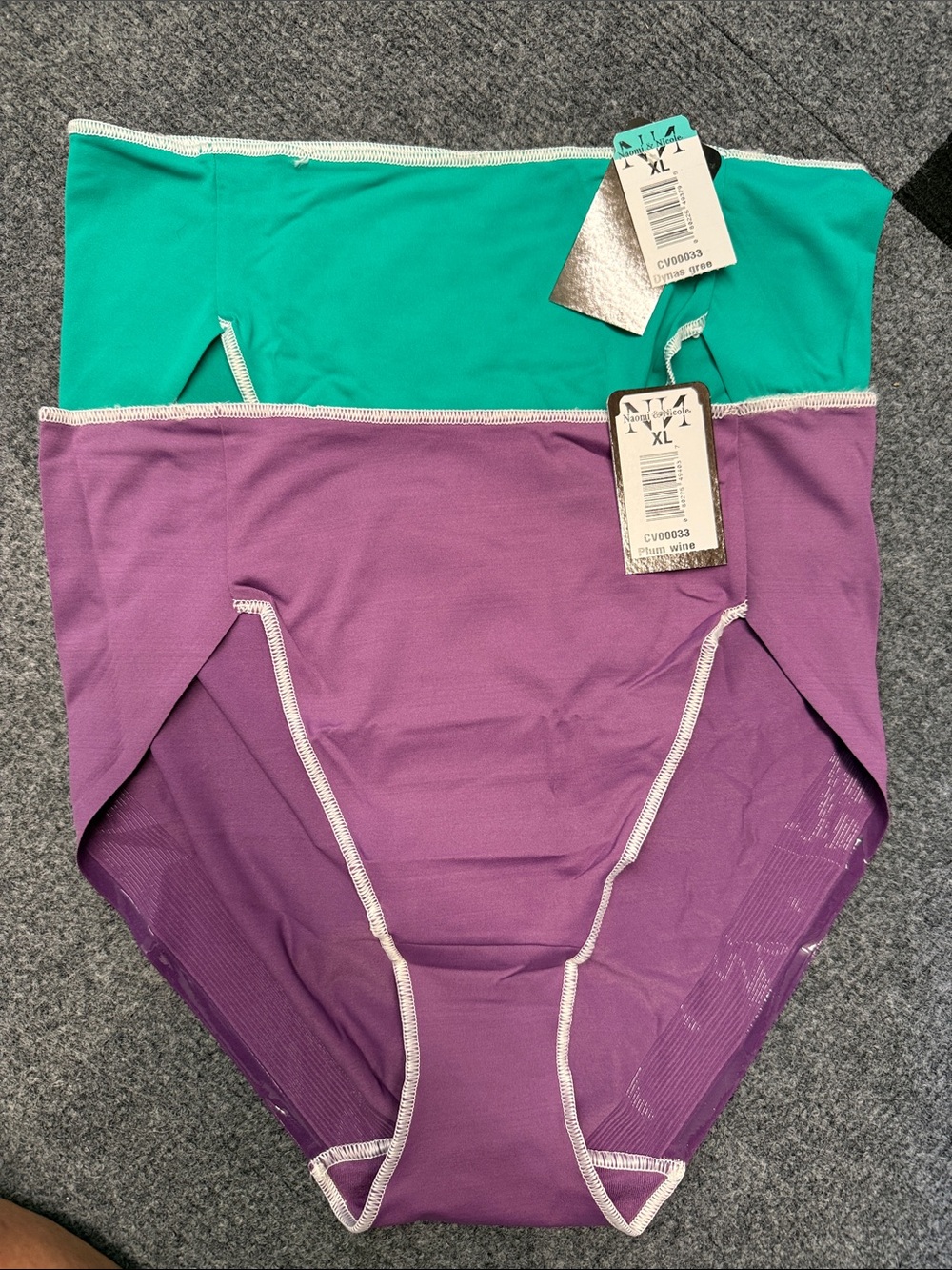 2 pairs Naomi & Nicole *NWT* stay-put high-rise briefs XL